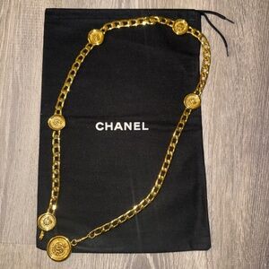 CHANEL  vintage CC logo  Chain belt Coin belt Gold Plated ( small,32 inches)